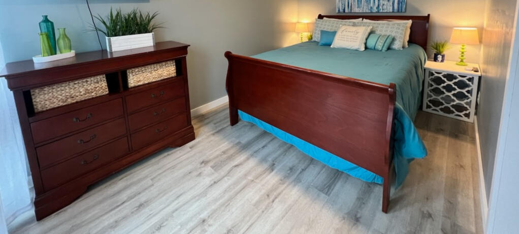 Beachy Bedoom Flooring